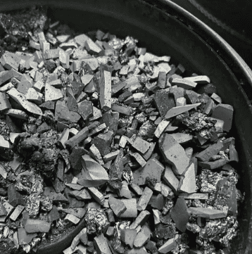 گلوگاه نامرئی در رشد SiC: چرا ماده خام 7N فله CVD SiC جایگزین پودر سنتی می شود