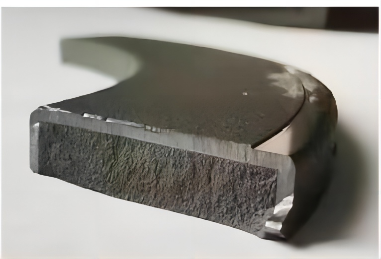 به حداکثر رساندن بازده فاب: چرا سی سی سی جامد CVD انتخاب نهایی برای قطعات اتاق بحرانی است